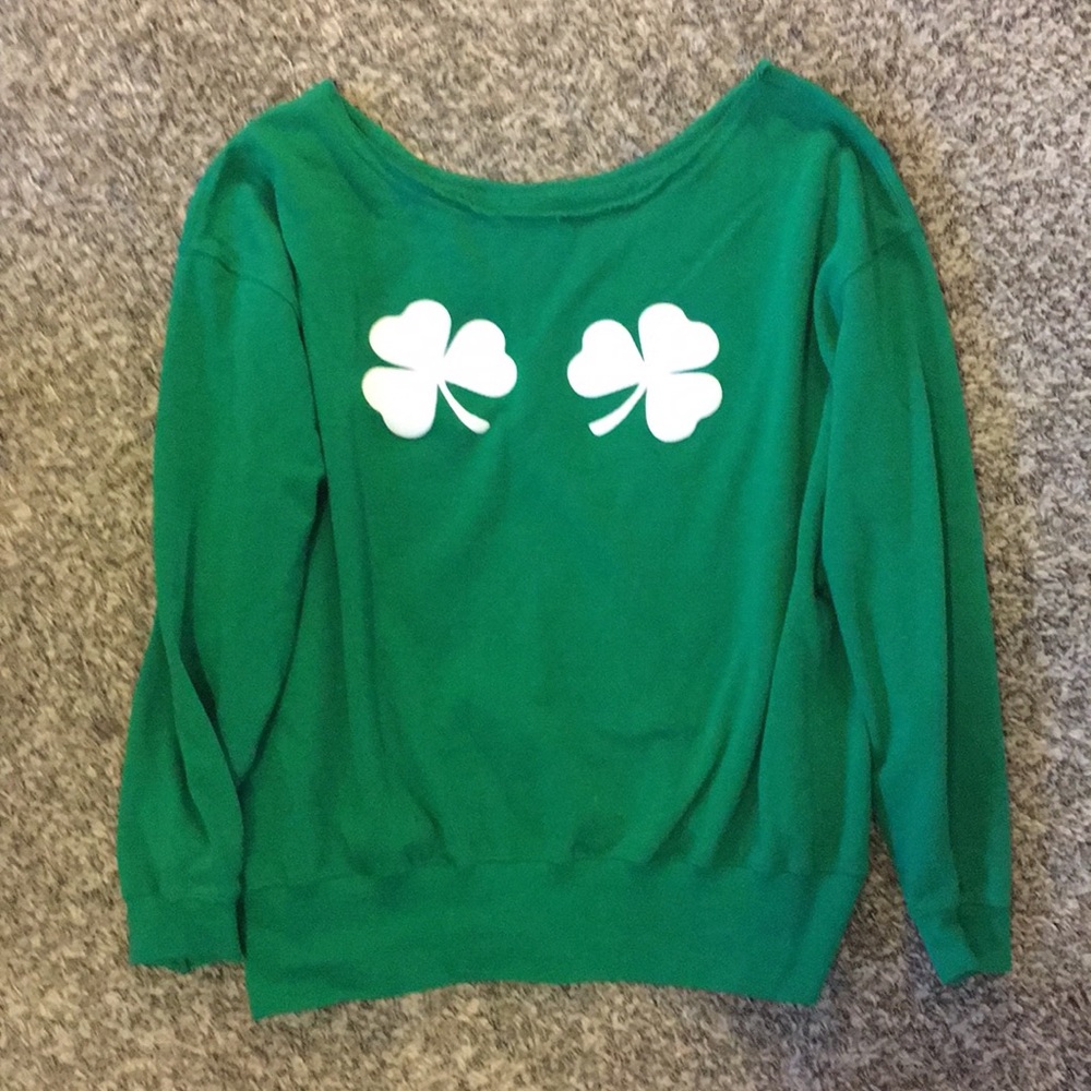 St. Patrick’s/clover sweatshirt